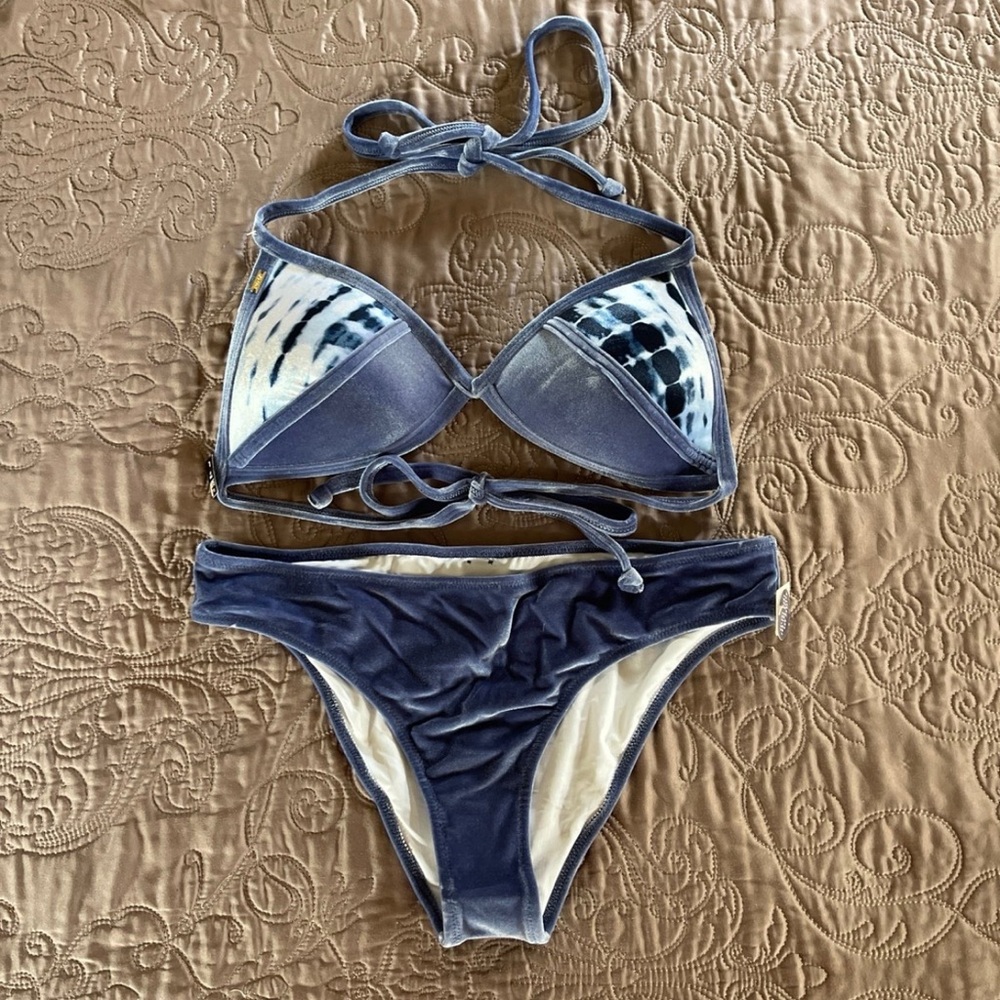 Victoria’s Secret Bikini set L